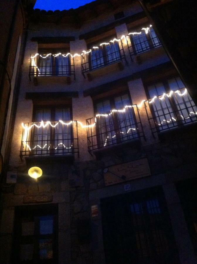 Hostal Casa Rebollares I Piedralaves Exterior foto